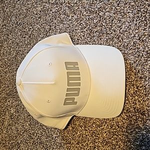 White golf hat
